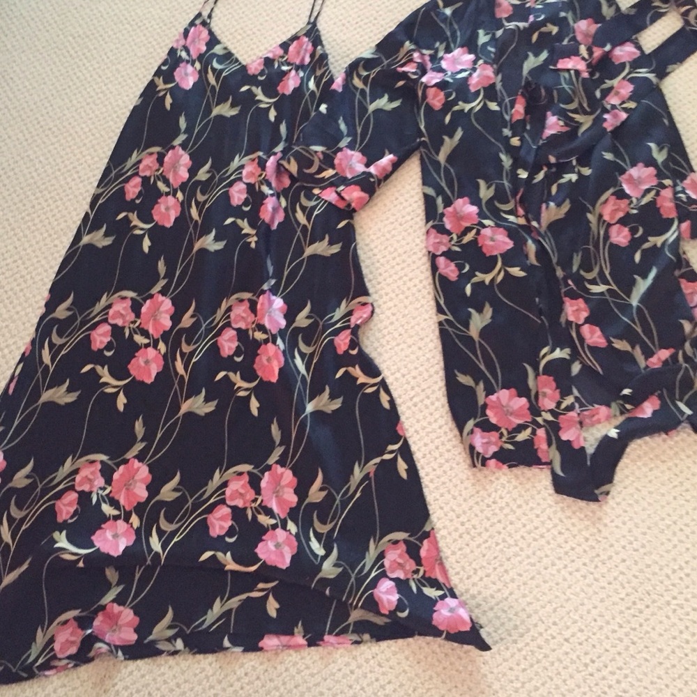 Silk nightie and robe